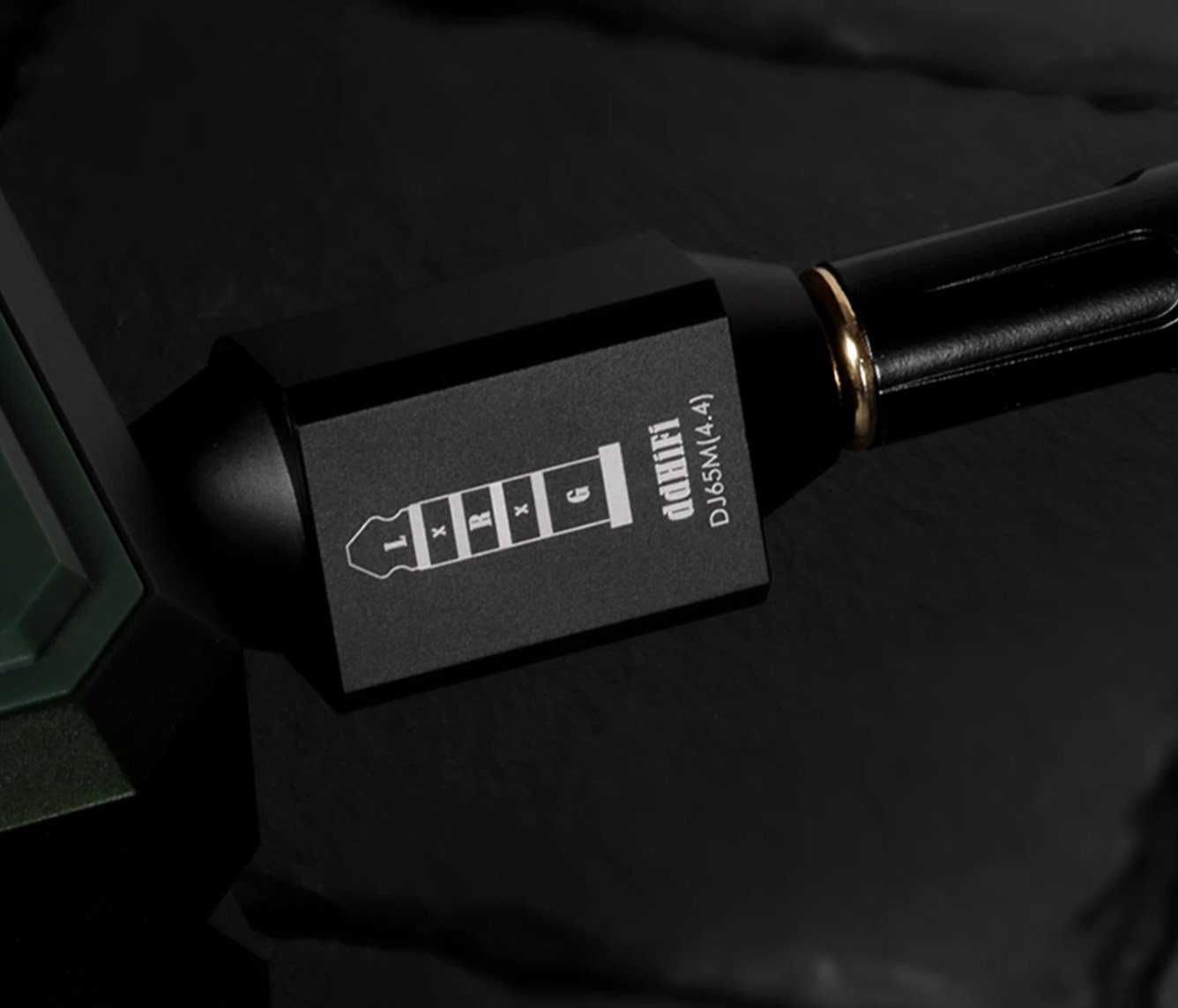 ddHiFi  DJ65M (4.4)