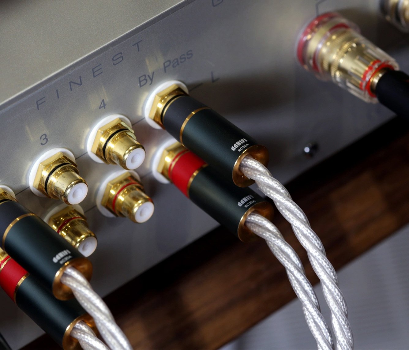 ddHiFi RC20A